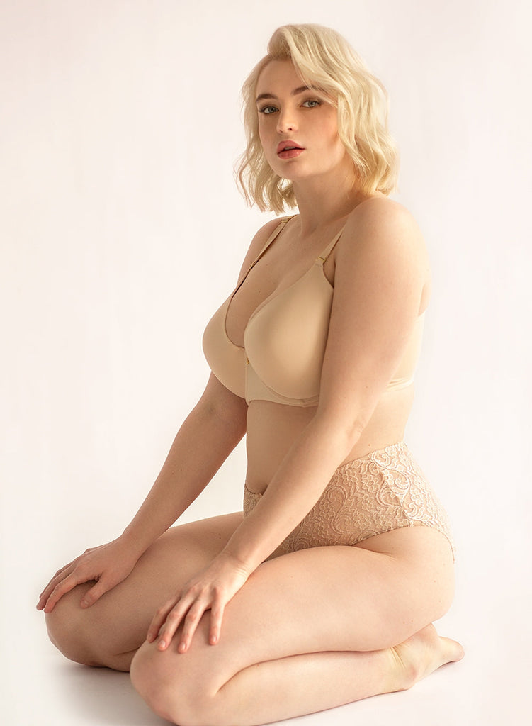Signature Lace High Waisted Panty | In The Buff INT SAS 