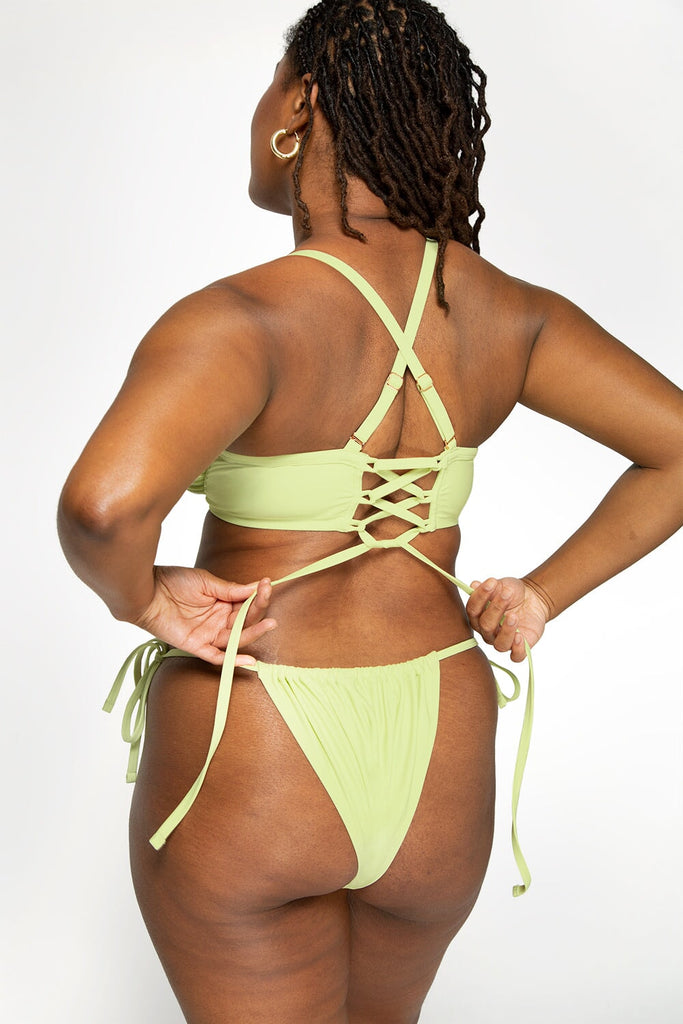 Underwire Bikini Top And String Bikini Set | Tart Apple BIKINSET SAS 