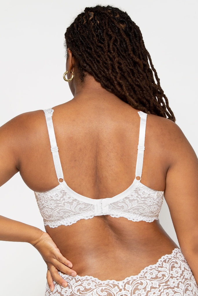 Plus Size Signature Lace Unlined Underwire Bra with Added Support | White Lace BRA SAS 