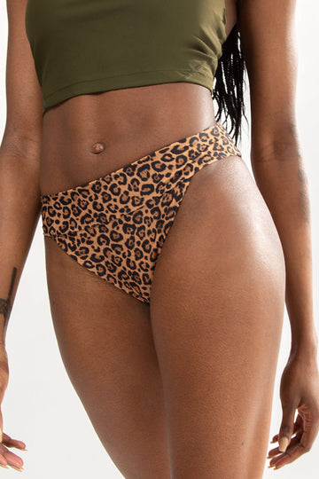 Reversible Banded Bikini Bottom | Classic Leopard/Olive Night SWMBTTM SAS Classic Leopard/Olive Night S 